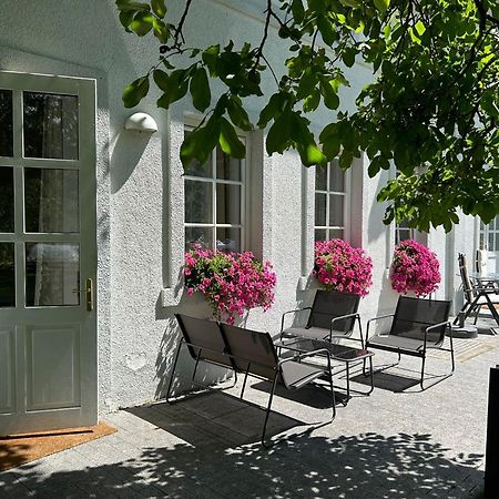 Apartment Mit Gartenblick Und Terrasse 바덴 외부 사진